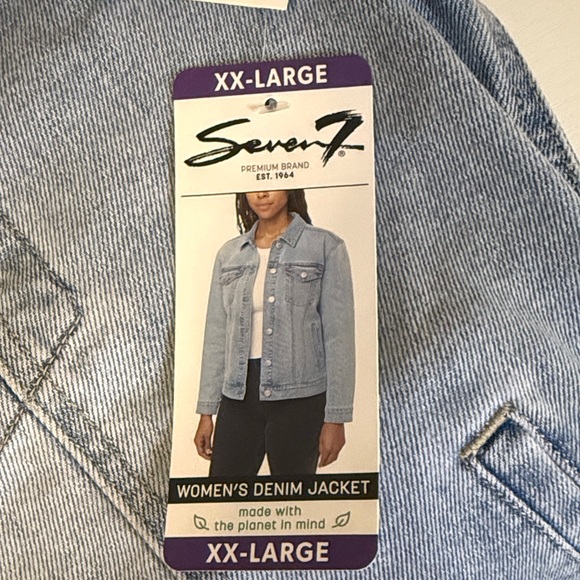 Seven7 Classic Denim Jacket in Light Blue - Picture 9 of 10